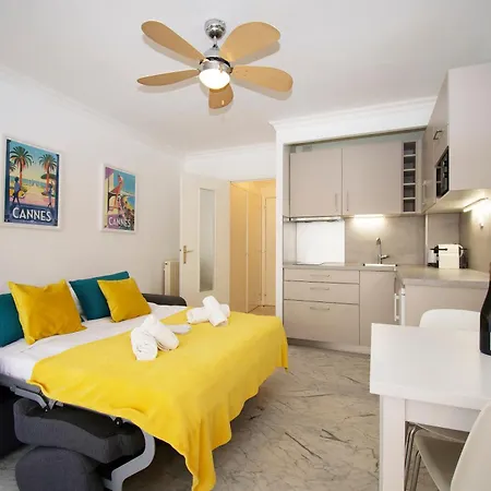 Le Cannois Standing Presta *