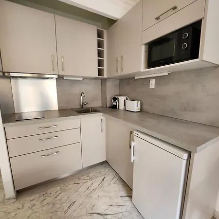 Le Cannois Standing Presta カンヌ